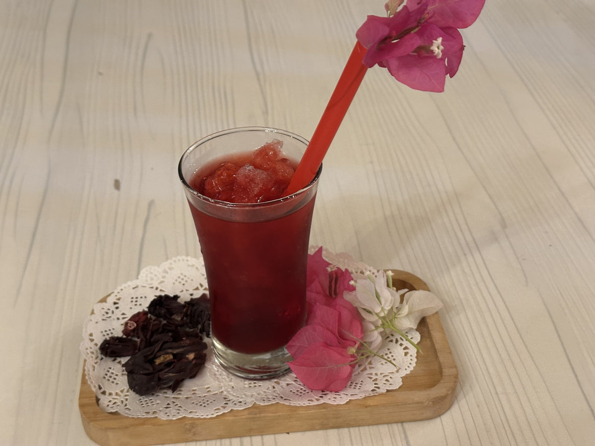 Karkadeh Cooler — Trio Sporting Club café